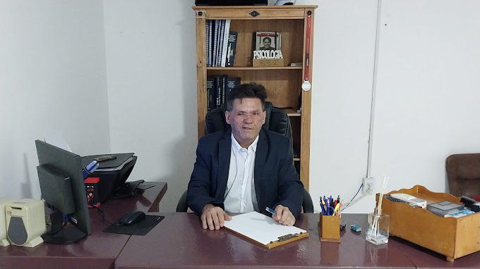 Olá, meu nome É Jair Suavi